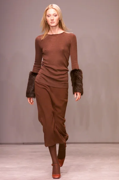 Look 10